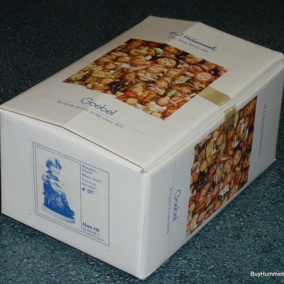 Goebel Hummel Figurine "What's New?" #418 TMK6 With Box - Girl Reading Newspaper - Picture 3 of 11